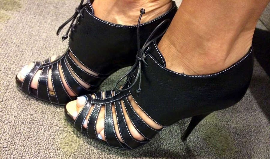 Fran Townsend Feet