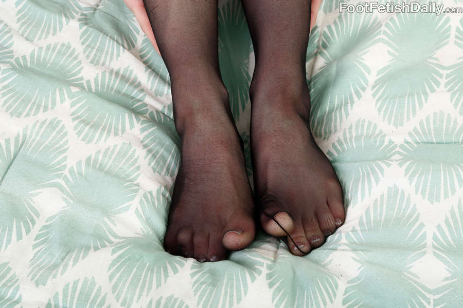 Anya Olsen Feet