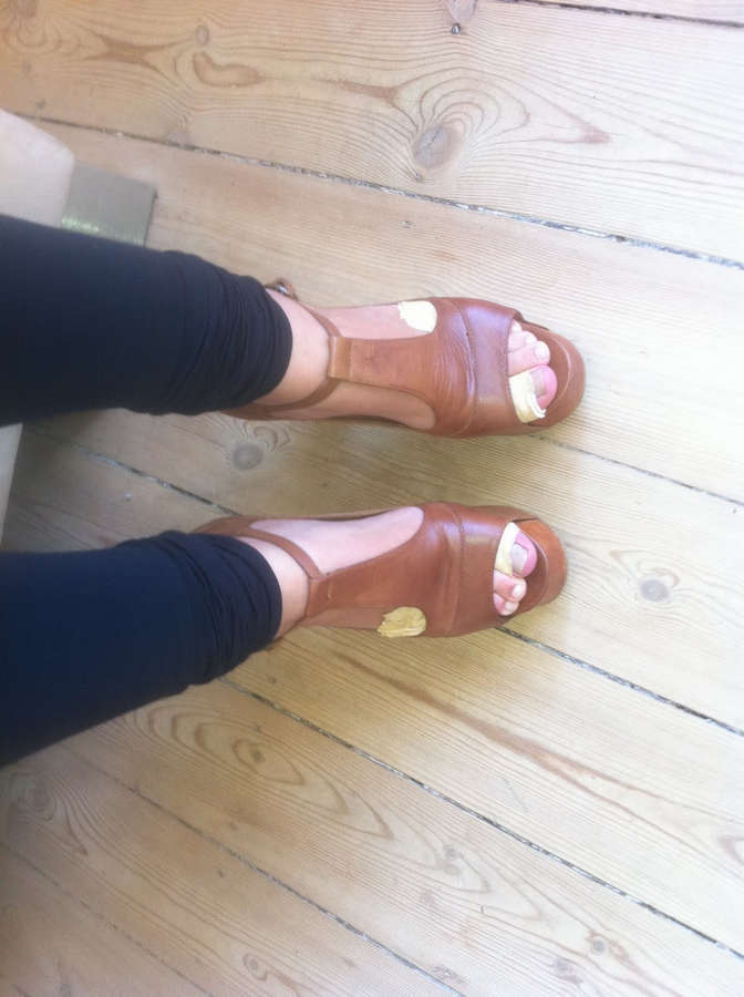 Anne Gadegaard Feet