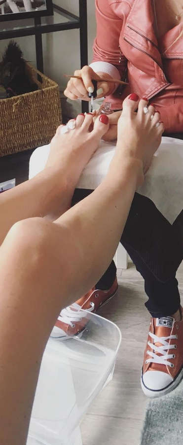Caroline Winberg Feet