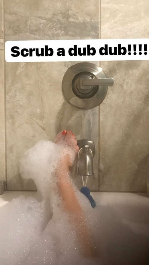 Jessica Kresa Feet