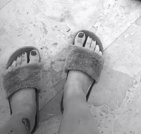 Mara Samartzi Feet