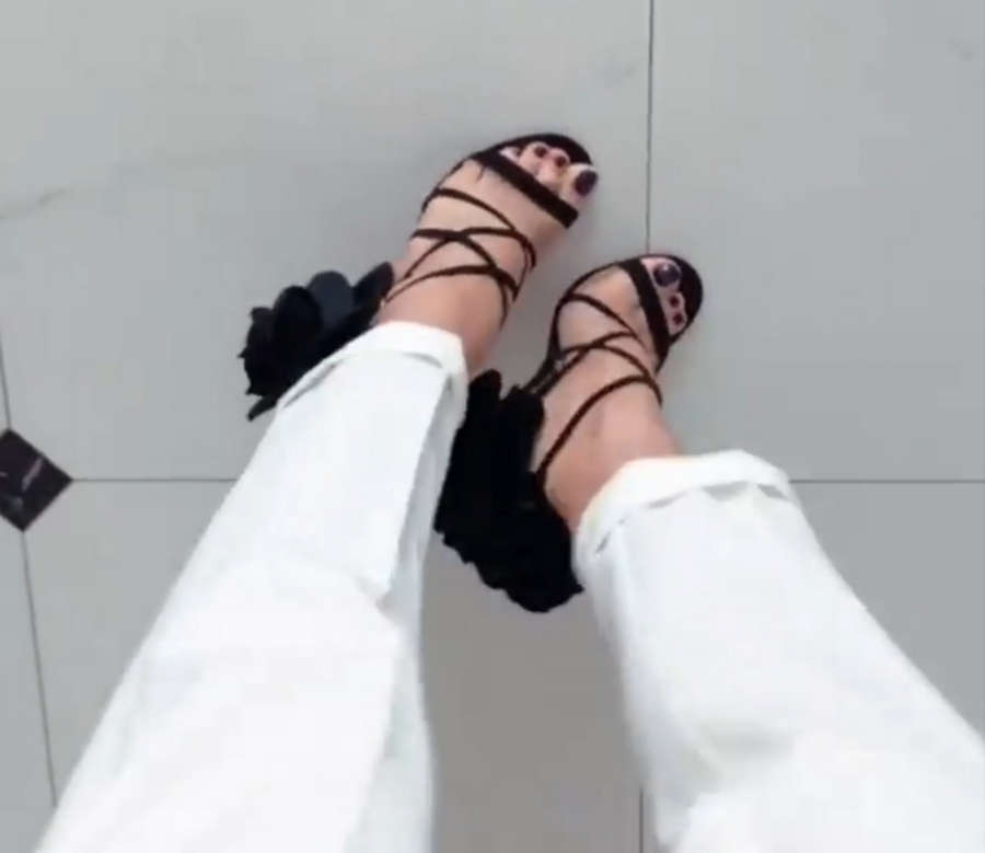 Elena Gheorghe Feet