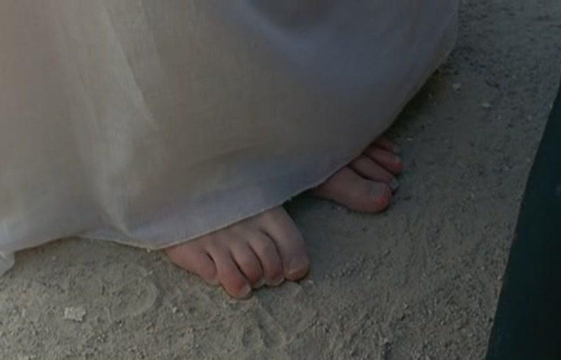 Clemence Poesy Feet