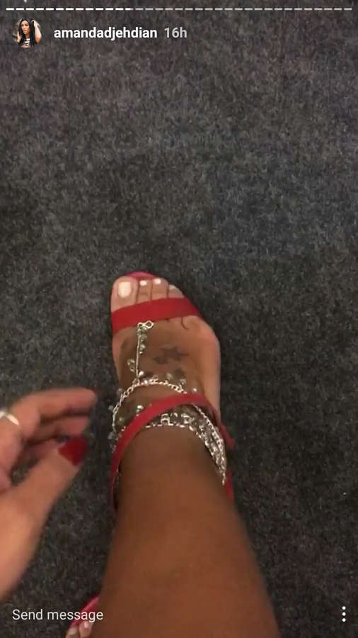 Amanda Djehdian Feet