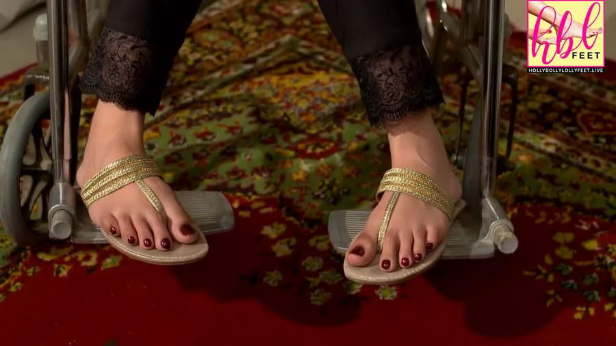 Fatima Effendi Feet