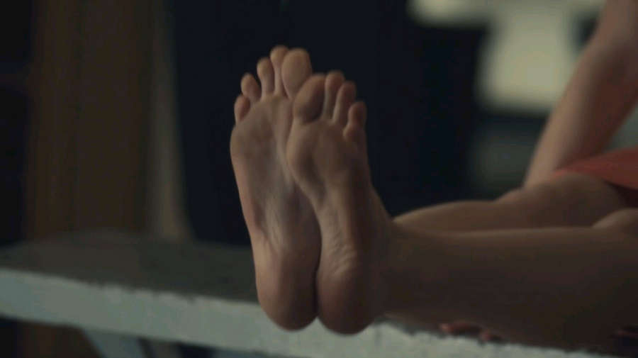 Jewel Staite Feet. 