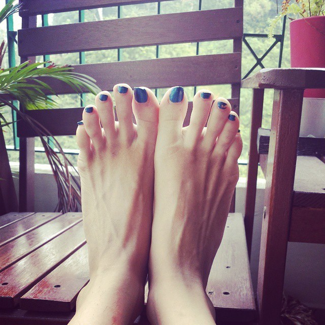 Nadia Heng Feet