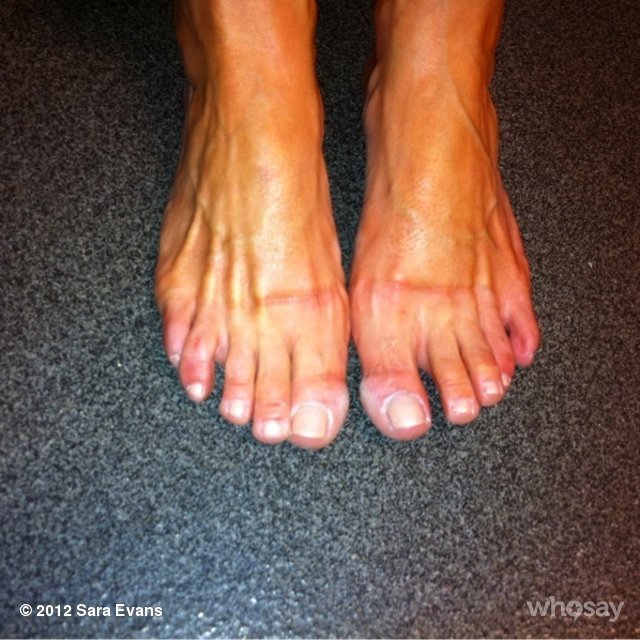 Sara Evans Feet