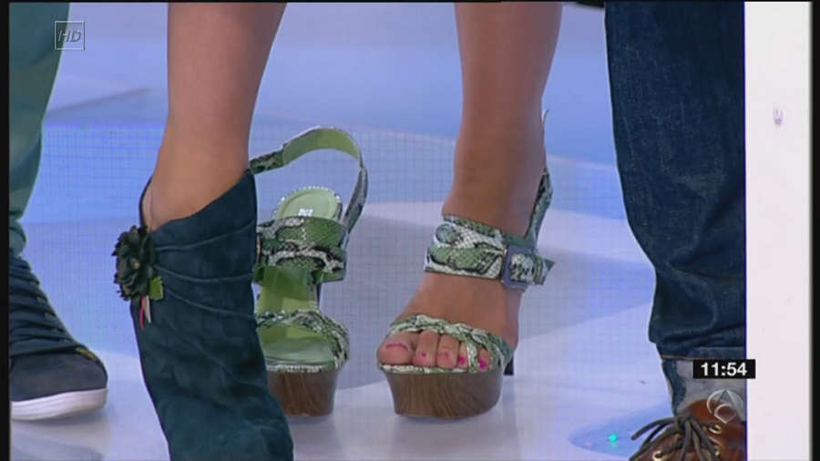 Romina Belluscio Feet