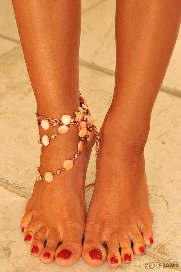 Victoria Tiffani Feet. 