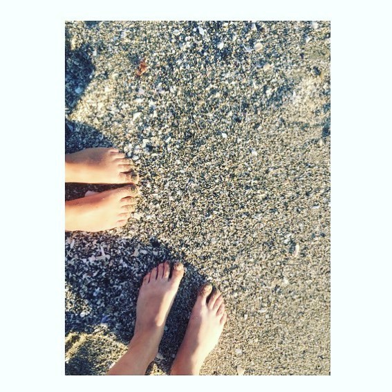 Camila Hirane Feet