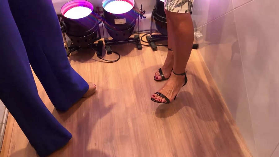 Helen Ganzarolli Feet