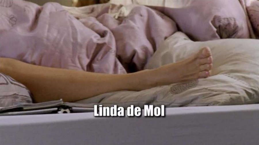 Linda De Mol Feet