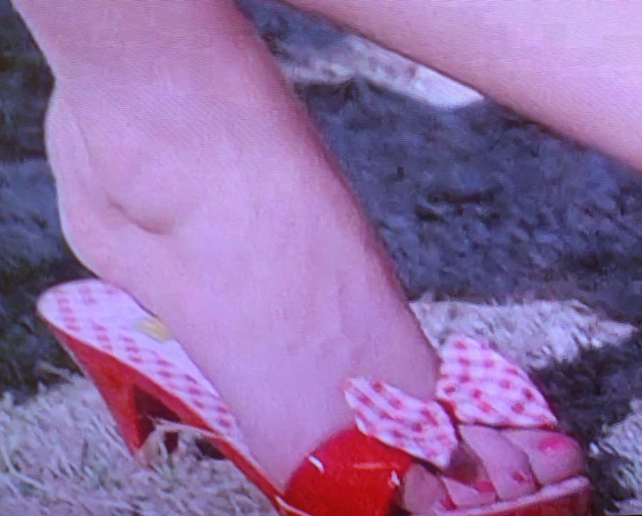Isabelle Adjani Feet