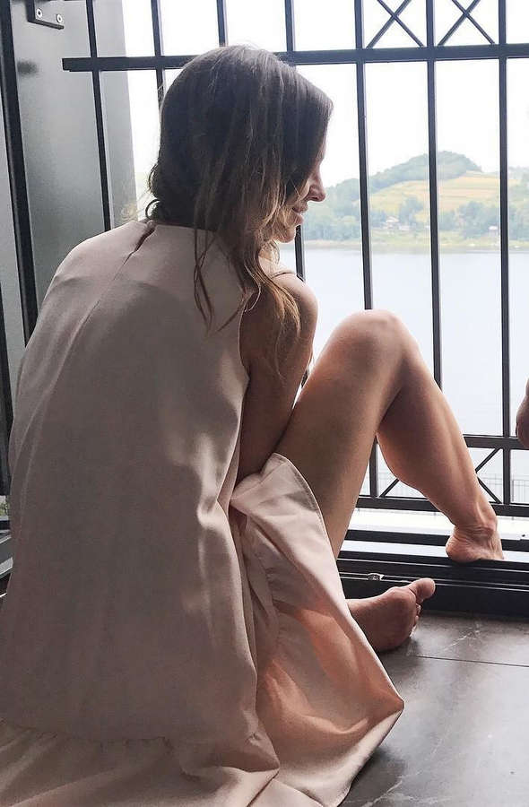 Anna Wendzikowska Feet
