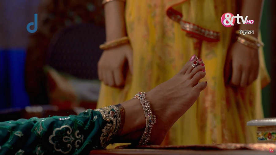 Malini Sengupta Feet