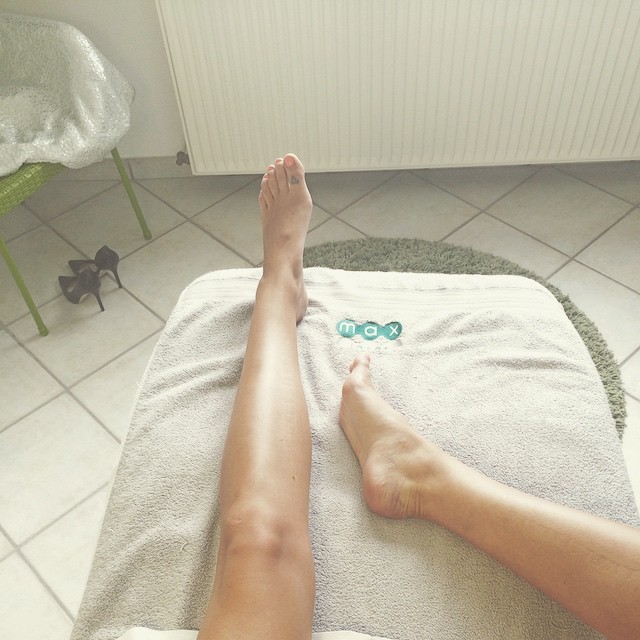 Elisa Guarraci Feet