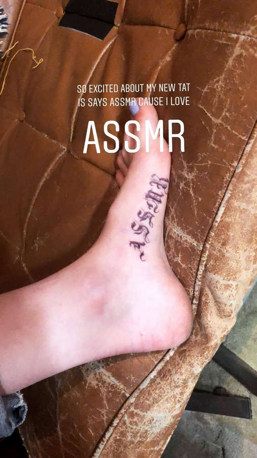 Sasha Spielberg Feet