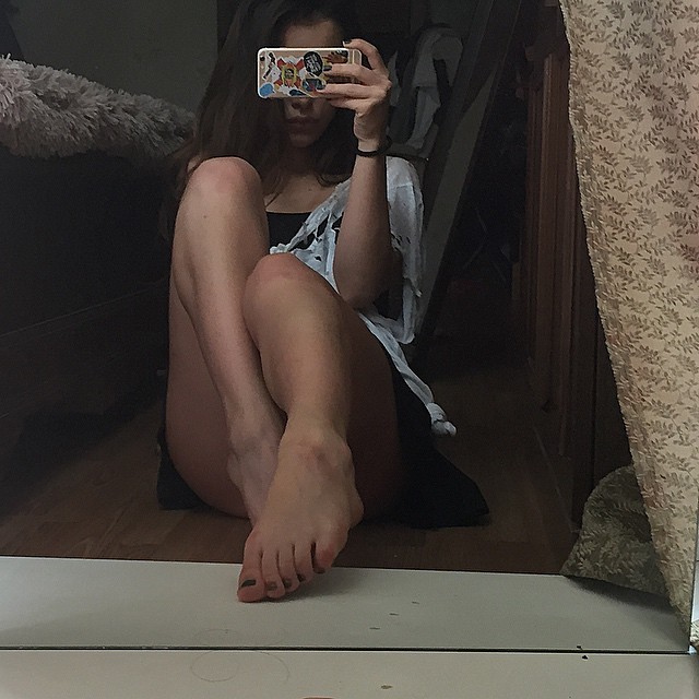Alyona Ponomarenko Feet