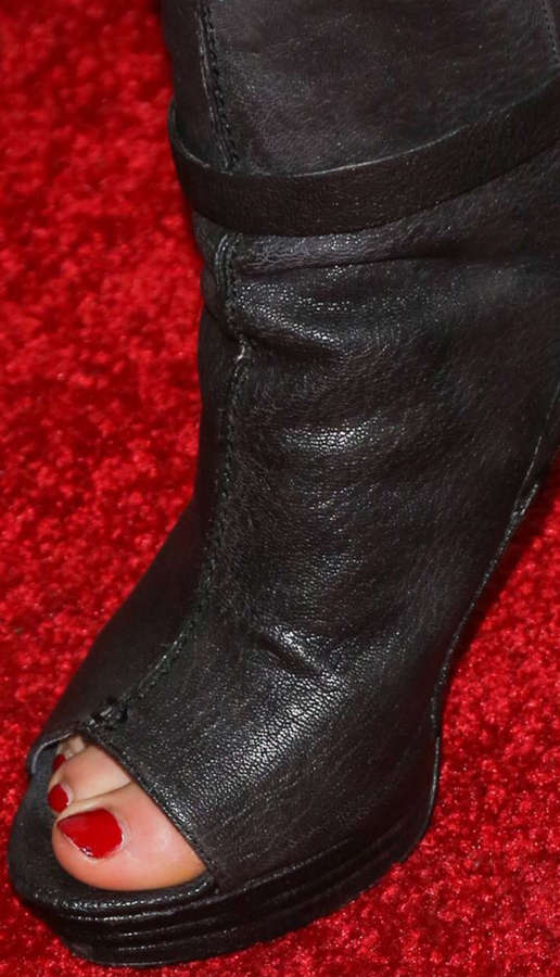 Kate Mansi Feet