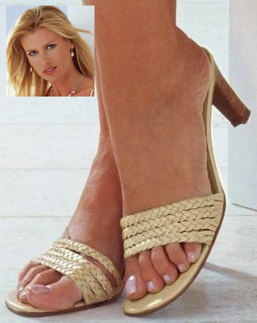 Daniela Pestova Feet