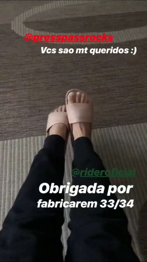 Amanda De Godoi Feet