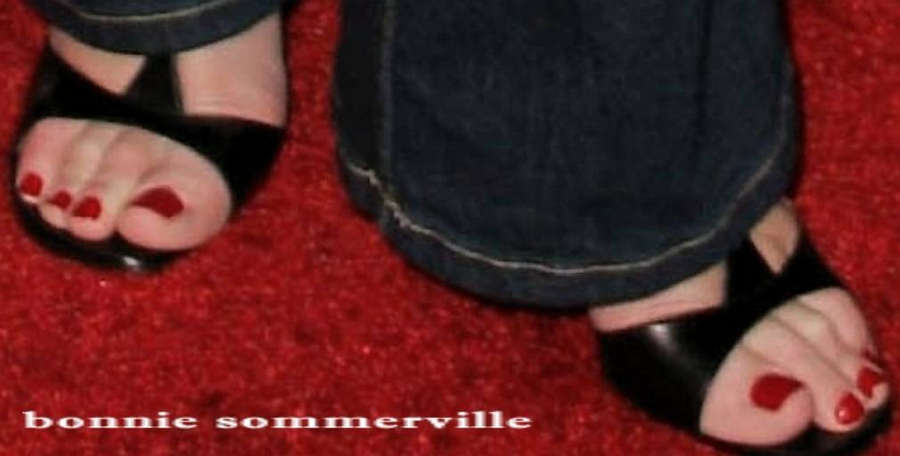 Bonnie Somerville Feet