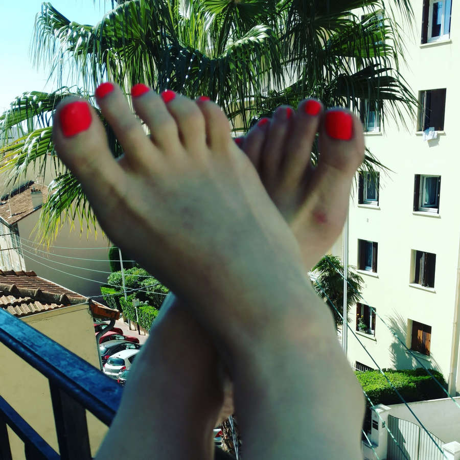 Nadia White Feet