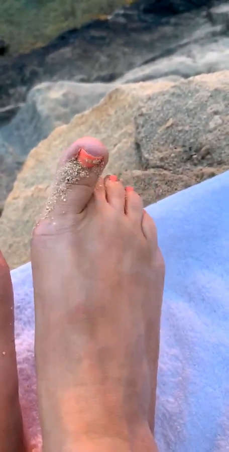 Rosanna Pansino Feet