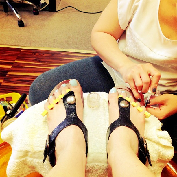 Amy Bruni Feet