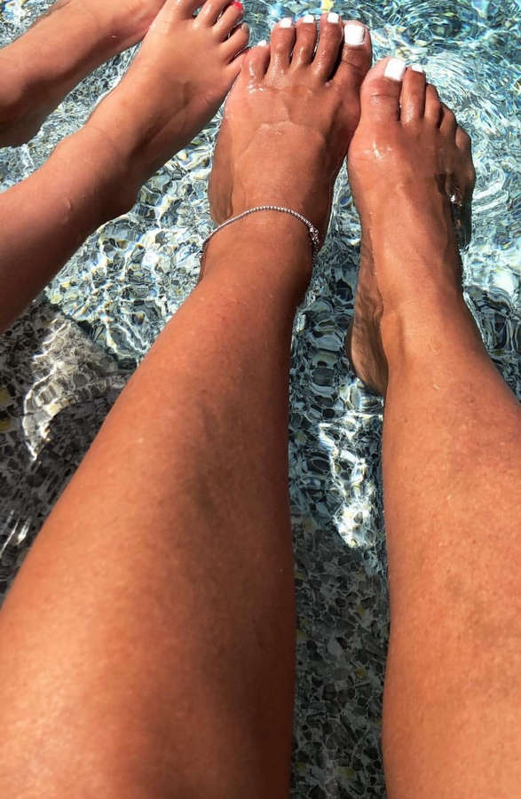 Teresa Giudice Feet