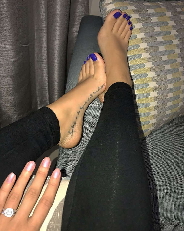Luz Maria Molina Feet