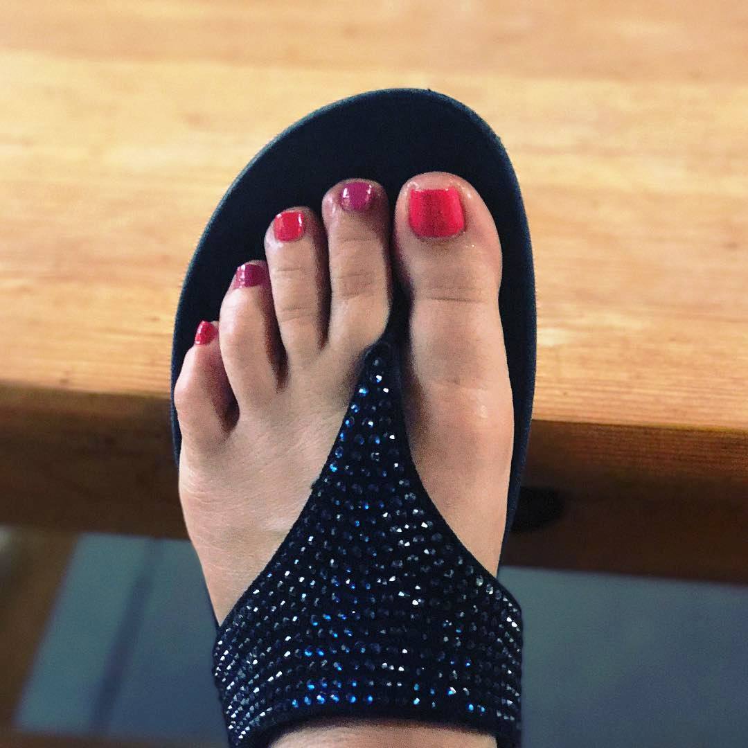 Ellen Sirot Feet