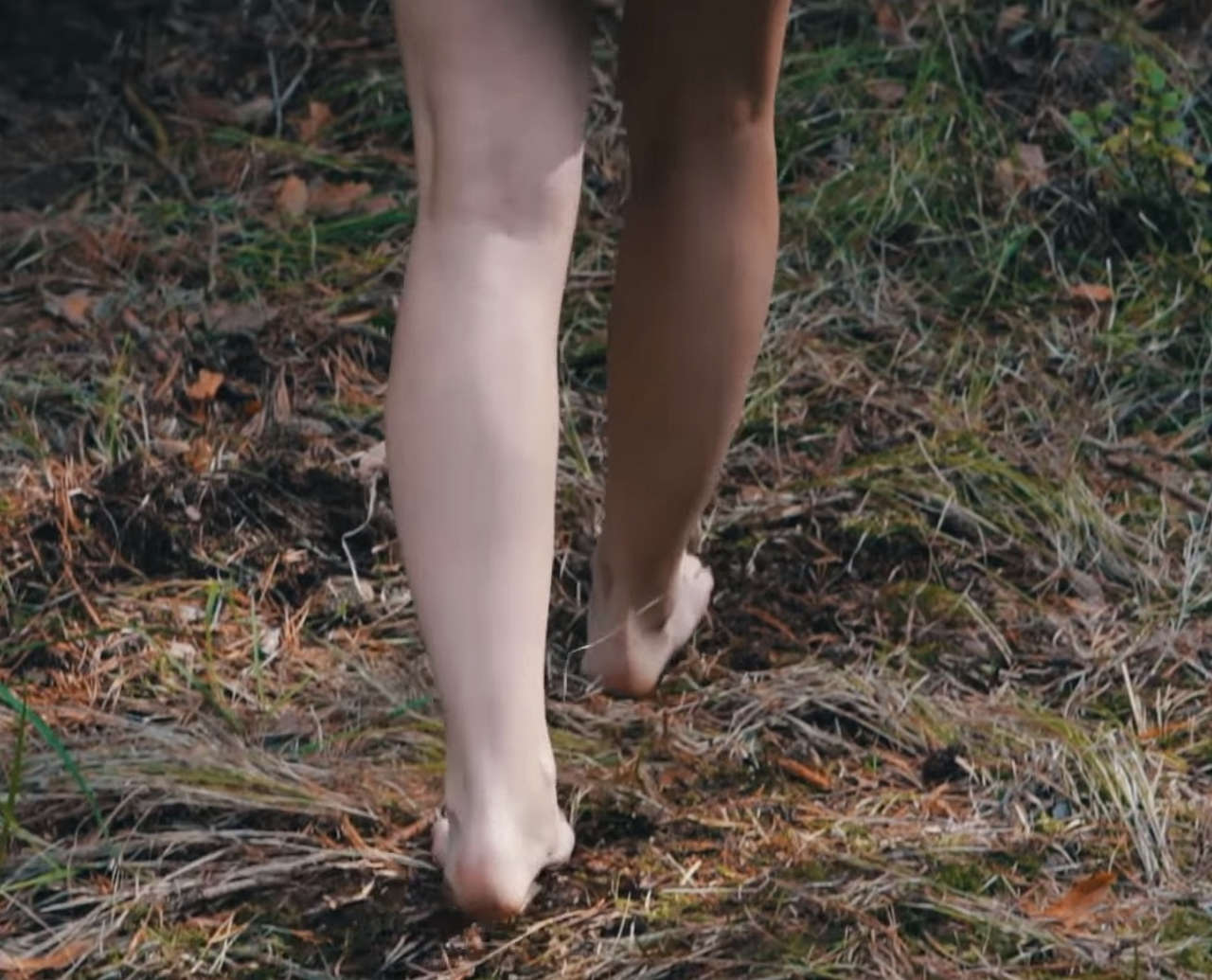 Nikola Cechova Feet