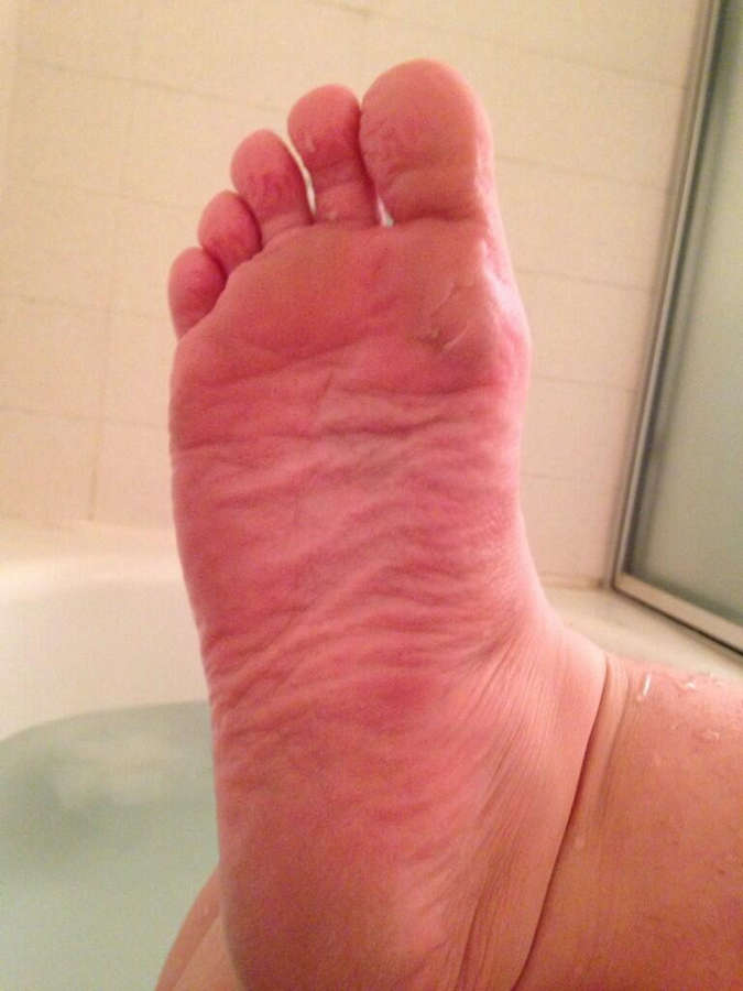 Minnie Mayhem Feet