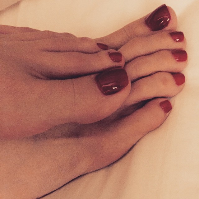 Sophia Latjuba Feet