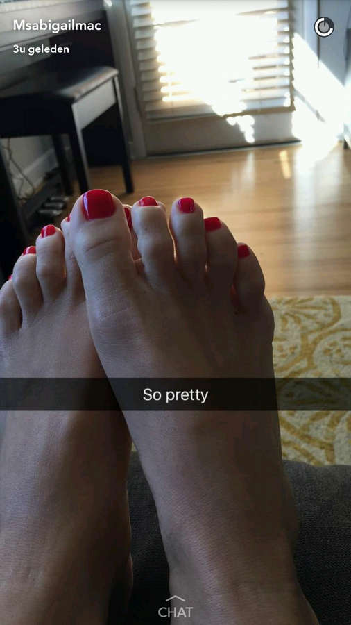 Abigail Mac Feet