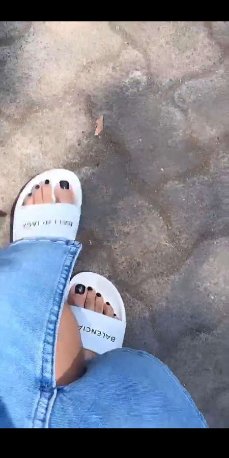 Parineeti Chopra Feet