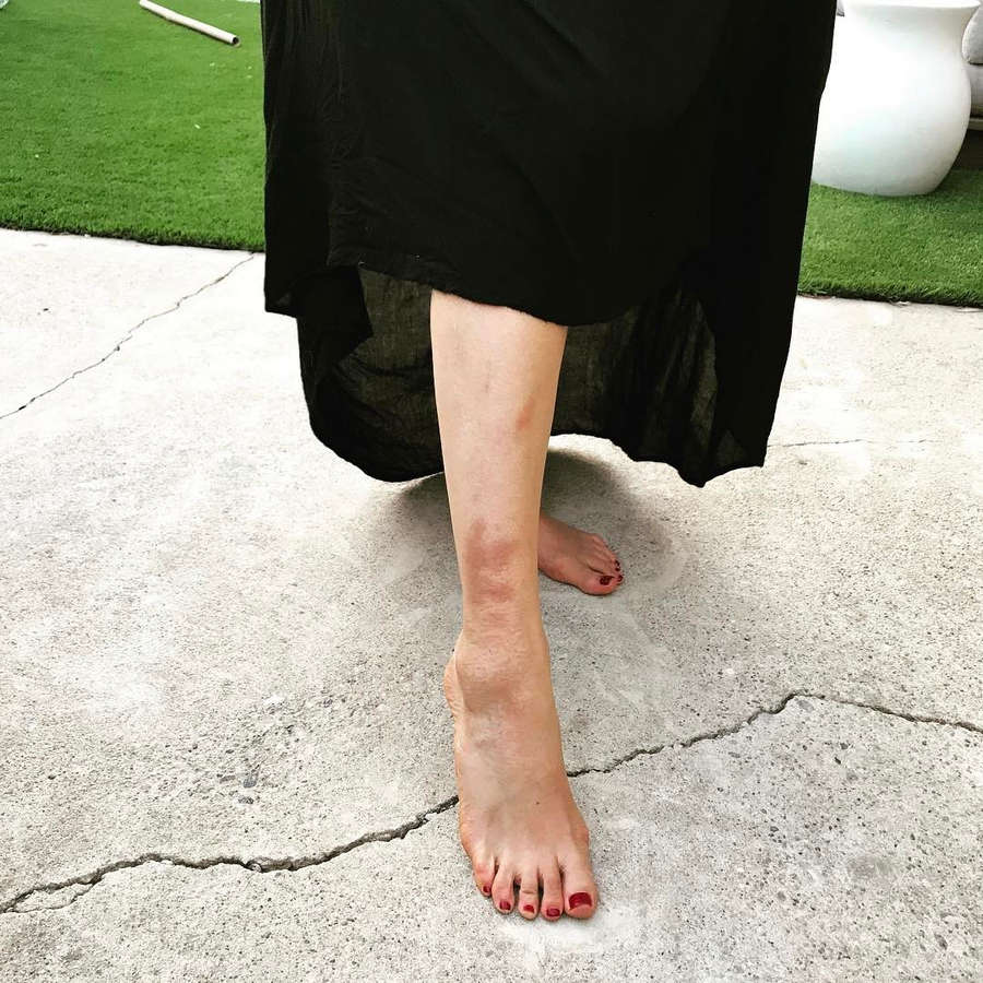 Bianca Kajlich Feet