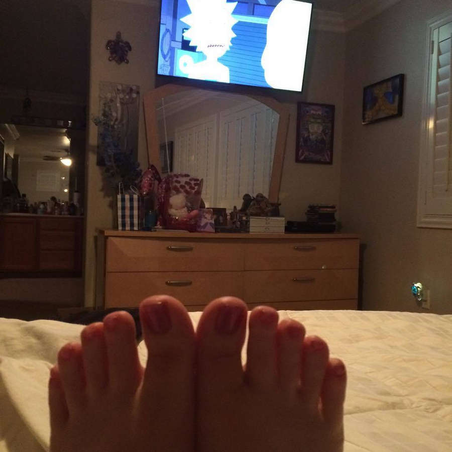 Annabelle Lee Feet