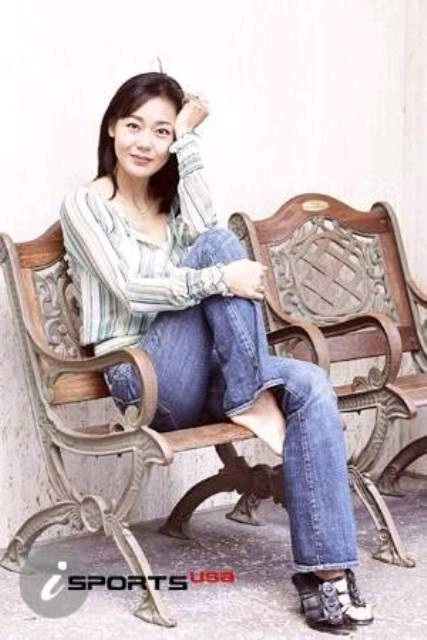 Yunjin Kim Feet