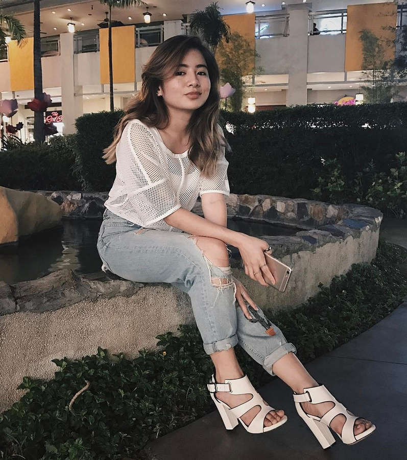 Ella Cruz Feet