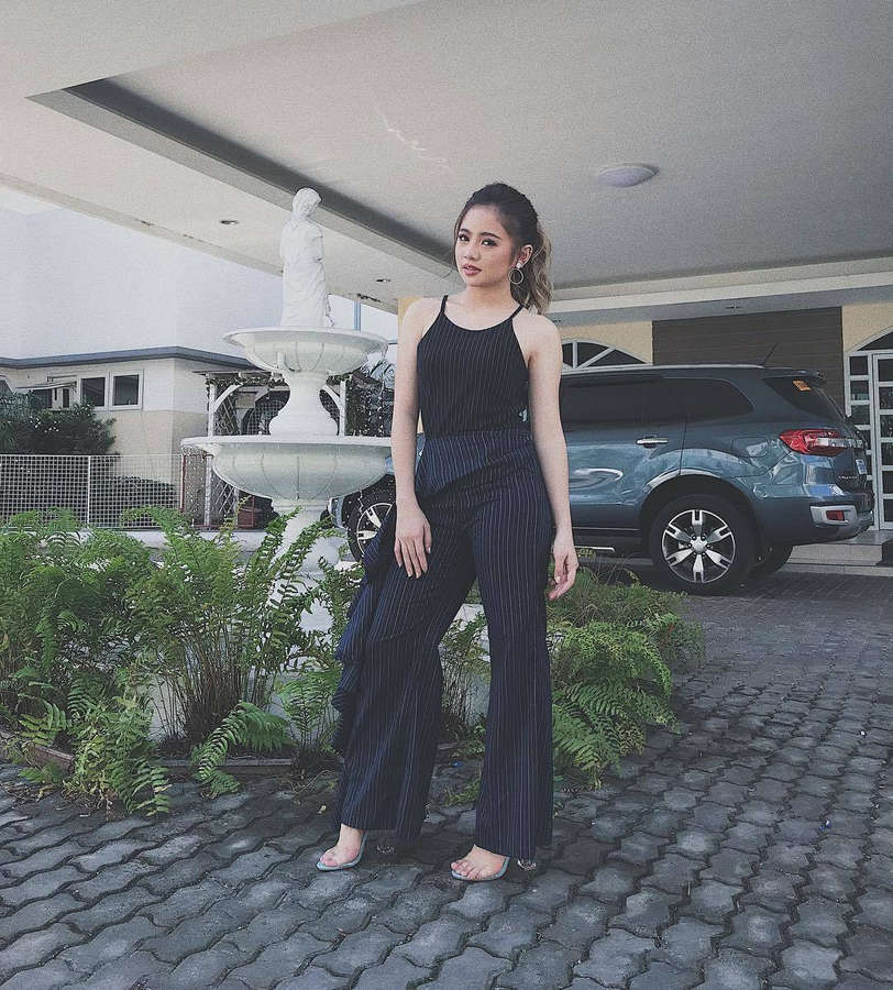 Ella Cruz Feet