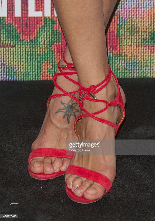 Toni Acosta Feet