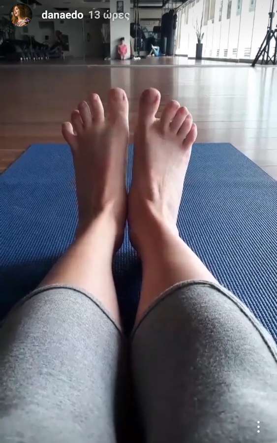 Daniela Aedo Feet
