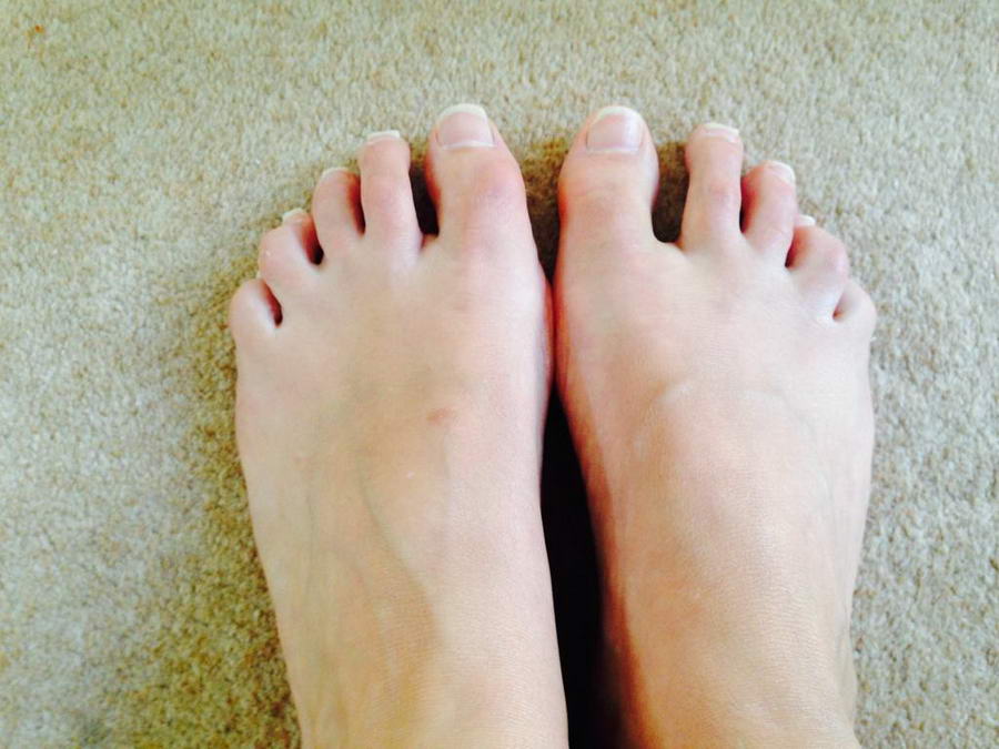 Jasmine Birtles Feet