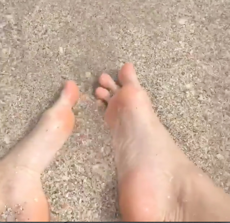 Danna Sultana Feet