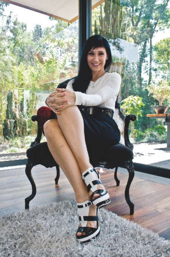 Susana Zabaleta Feet