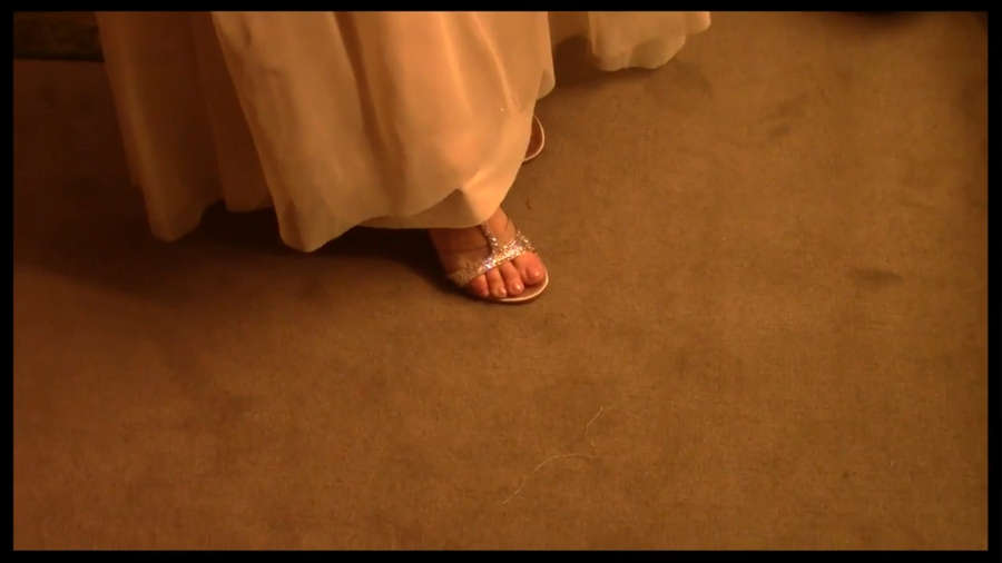 Laura Osnes Feet